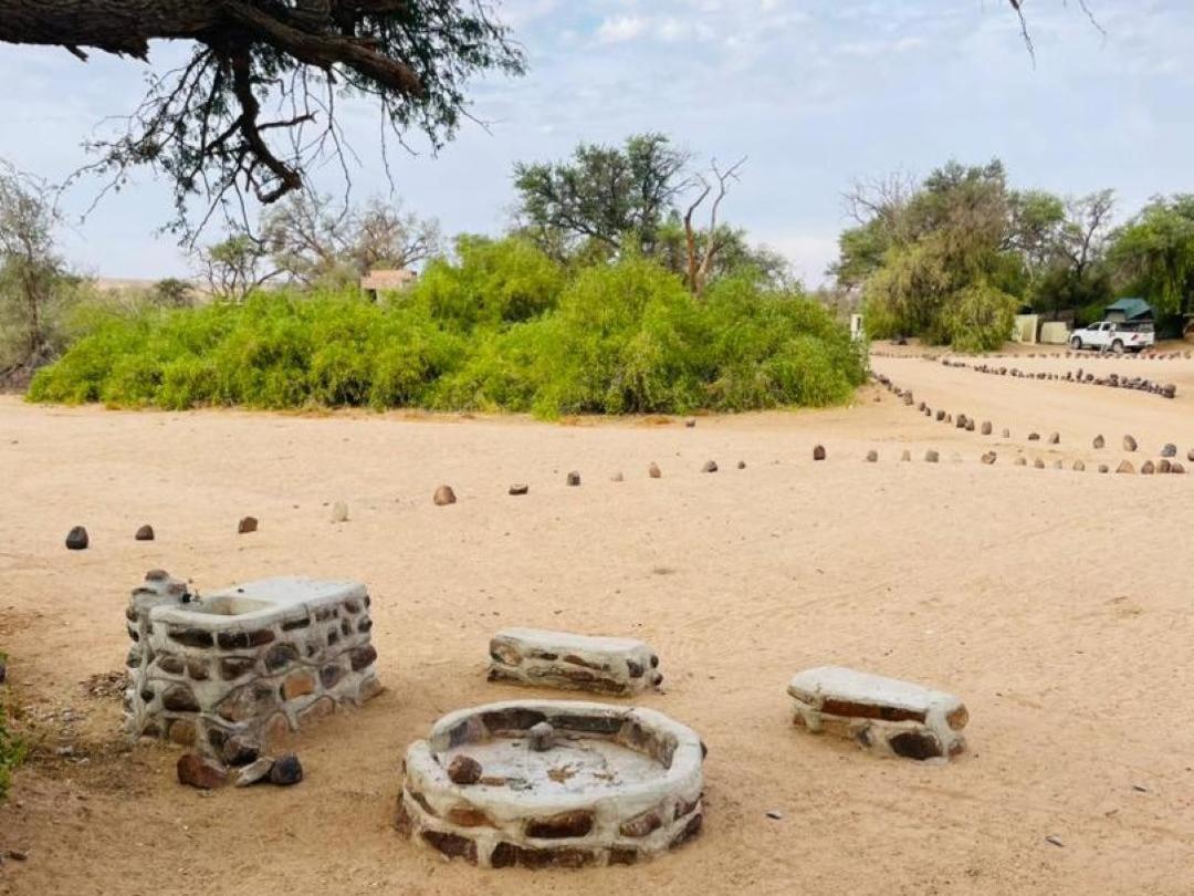 Brandberg White Lady Lodge Uis Экстерьер фото